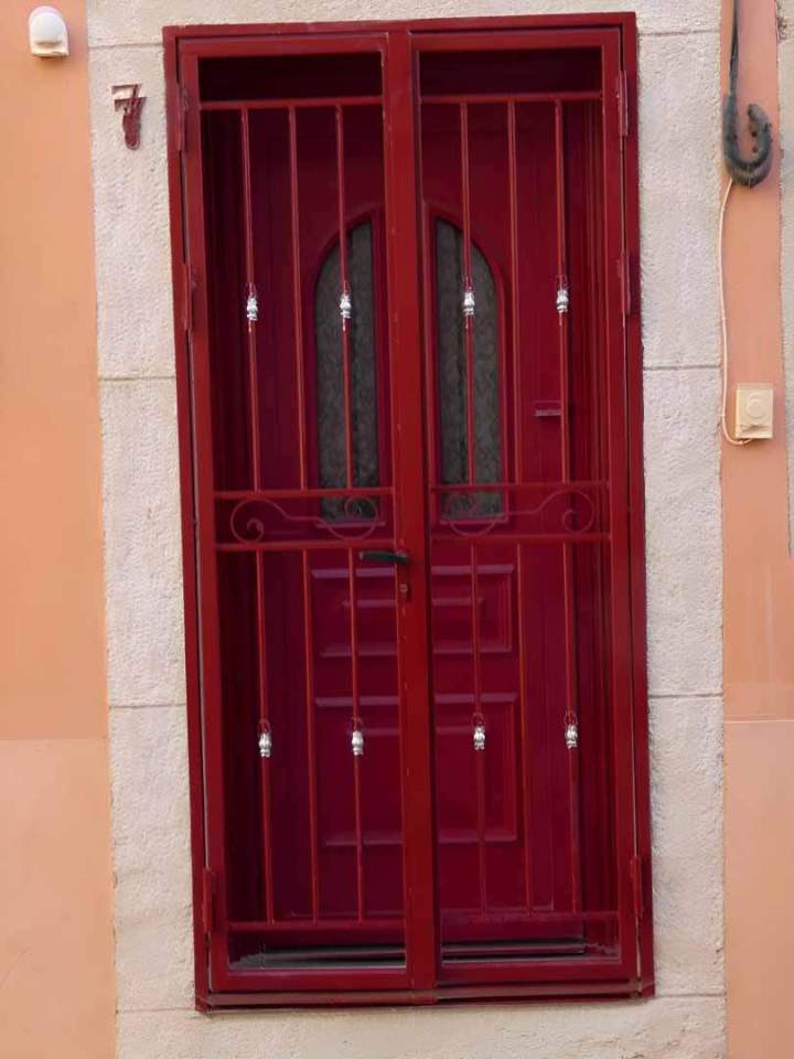 Pose de grilles anti effraction en fer à Bédarieux