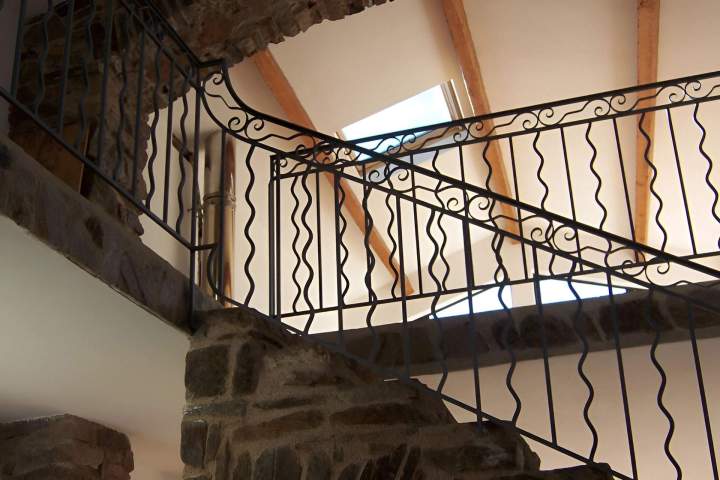 Installation de garde-corps en fer sur mesure à Bédarieux